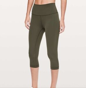 Lululemon Wunder Under Hi-Rise 1/2 Tight *Full-On Luxtreme 17" Dark Olive